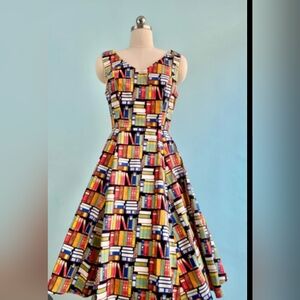 Book Lovers dress